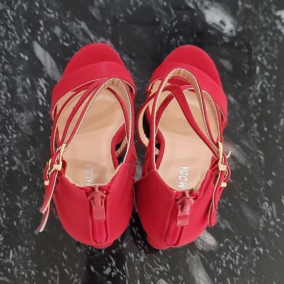 BRAND NEW TOP MODA  LOVELY-1  CRISS-CROSS ANKLE STRAP BLOCK HEELS - Picture 10 of 16